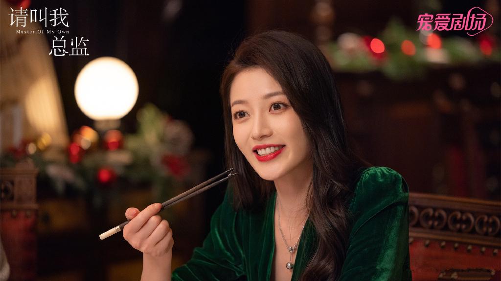 开播前以为是“烂剧”，开播后却成黑马，谭松韵新剧看完，我服了