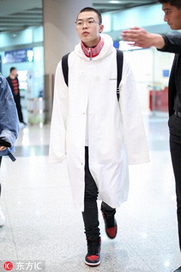 小白果然很白！中国有嘻哈选手白曜隆酷不酷？