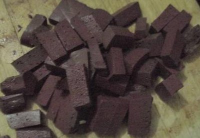 ​羊血怎么做 教你羊血的做法