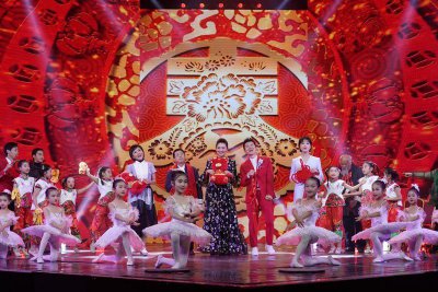 ​越战越勇年度盛典：大年初三2月7日，与您相约CCTV-3中央电视台综艺频道