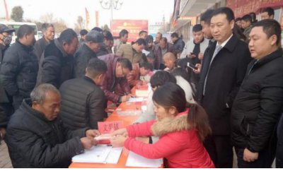 ​南阳村镇银行：“扶贫+”助力精准扶贫