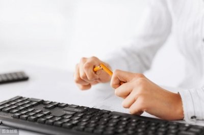 ​小说：一代兵王回归都市，去老婆公司当小保安，同事却觉得太屈才