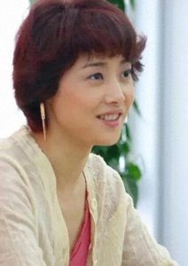 ​《娱乐圈情感风暴：刘蓓与张若昀父子的传奇纠葛》