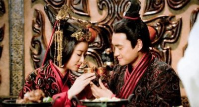 ​汉光武帝刘秀明明有两个皇后，但他只爱阴丽华！