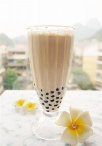 ​奶茶制作方法和配方简单(自己开奶茶店要怎么做)