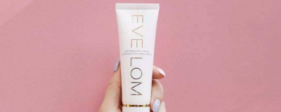 ​晒伤后脱皮是快好了吗