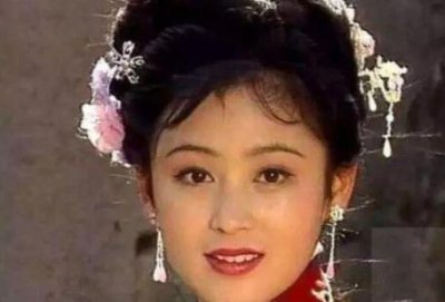 ​关羽为何月下斩貂蝉？背后真相是什么？