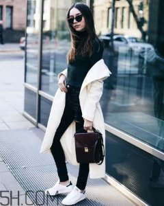 ​羊绒大衣怎么搭配好看？羊绒大衣搭配图片