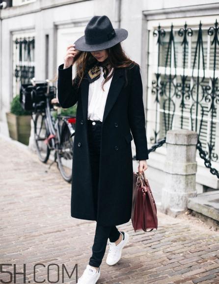 羊绒大衣怎么搭配好看？羊绒大衣搭配图片