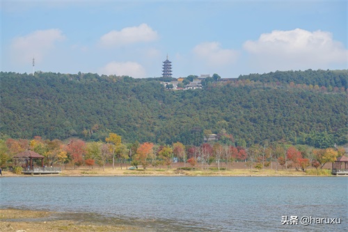 张家港也有香山，比北京香山历史悠久，秋季美如诗画
